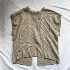 美品✨grove ニットベスト ケーブル編み Lサイズ ゆったり 洗える