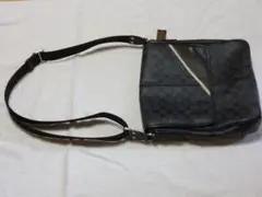 Y*U様 コーチのショルダーバッグ