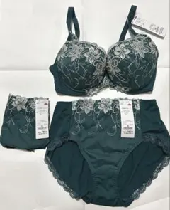 ブラジャーショーツセット　トップバリュ　TOPVALU D80 レディース　下着