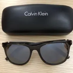 Calvin Klein カルバンクライン　 サングラス(ケース付)のサムネイル