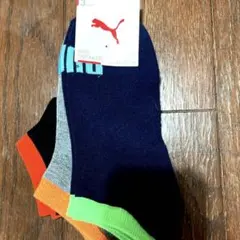 【新品・未使用】PUMA キッズ靴下 3足セット 23-25cm