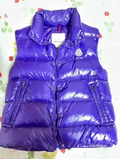 MONCLER ダウンベスト パープル - メルカリ