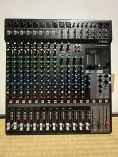 Item thumbnail for item f8325aea-6915-4219-bc7e-9931c218a1b9