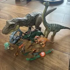 マテル　ジュラシックワールド　ティラノサウルス　他まとめ売り