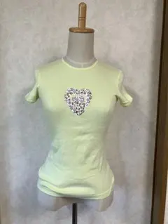 ♢NAF NAF新品タグつき花柄ハートプリント半袖Tシャツのサムネイル