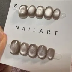 Item thumbnail for item e43a3a48-ee77-4b6e-9f7c-0fd63ad70c0c