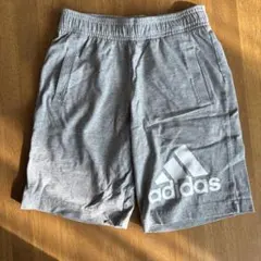 adidas ハーフパンツ グレー140サイズ