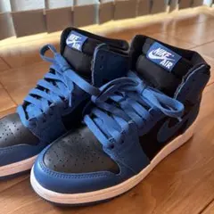 【NIKEエアジョーダン1 レトロハイOG】ダークブルー