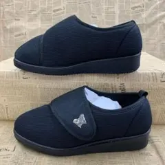 Item thumbnail for item e7ea641e-6a85-44f7-8de1-f47becd91459