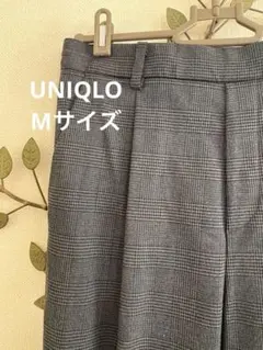 UNIQLOグレー チェック柄 テーパードスラックス
