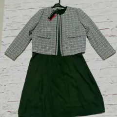 未使用タグ付　ツイードジャケット&ワンピースのセットアップ　17号　４Ｌ♪