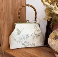 Item thumbnail for item 172eb8bd-7837-47f9-9d45-d93a22d3bbd9