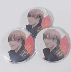 2026年最新】となりの坂田 缶バッジ まとめの人気アイテム - メルカリ