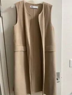 ZARA ベージュ ノースリーブロングベスト M-L