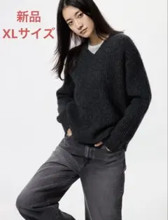 新品未使用UNIQLO ユニクロ/フラッフィVネックセーター ダークグレー XL