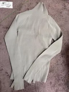 長袖 リブニットのサムネイル
