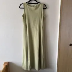 美品☆UNIQLO AIRismノースリーブワンピース Mサイズ ライトグリーン