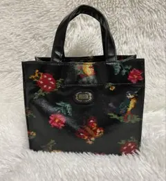 Item thumbnail for item c3afb66f-5e91-4715-a6da-64b42e35ce28