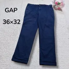 【ギャップGAP】エッセンシャルカーキ　スリムフィットチノパンツ　紺　メンズXLのサムネイル