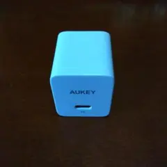 AUKEY USB-C 電源アダプタ PA-Y30P 本体