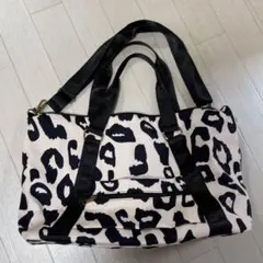 ヒョウ柄　レオパード柄 ボストンバッグ　アイボリー　旅行