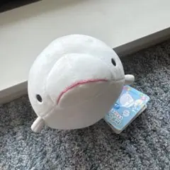 にぎって！もちふわマリン しろいるか ぬいぐるみのサムネイル