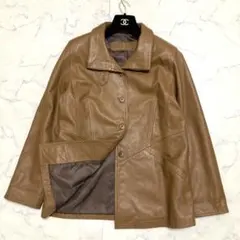 レディース レザージャケット スタンドカラー 大きいサイズ ロゴボタン ブラウン