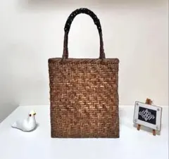 津軽の伝統工芸品 山葡萄籠バック 持ち手藍染絣 凛とした佇まい 津軽の手仕事 津軽の伝統工芸品 山葡萄籠バック 持ち手藍染絣 凛とした佇まい 津軽の