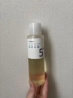 numbuzin 5 化粧水