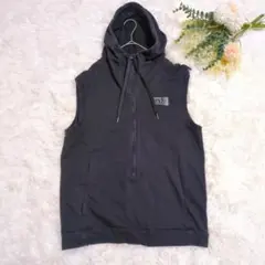 ​希少✨Reebok×EA7 アルマーニ コラボ フーディーベスト 黒 メンズM