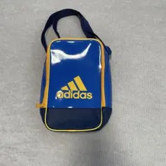 adidas 青 シューズケース