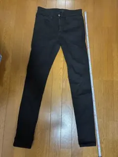 UNIQLO！ユニクロ ブラックスキニーデニム ジーンズ・サイズ26