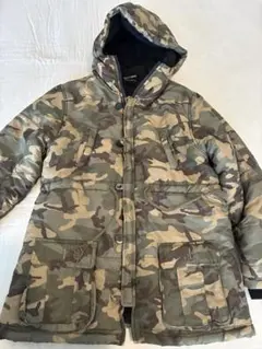 迷彩柄ダウンコート フリース裏地付き