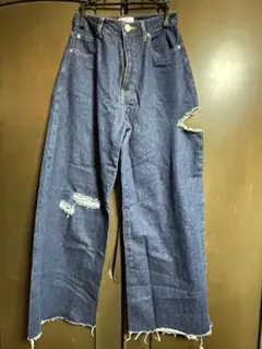 セシルマークビー　ダメージジーンズ　ワイドパンツ