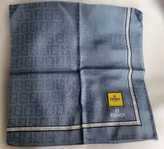 【新品未使用】【FENDI】フェンディ　未使用　ハンカチ　ズッカ柄【完売】のサムネイル