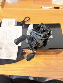美品 タトゥーラHLC (hlc)ベイトリール TWS 8.1:1 右巻き - メルカリ