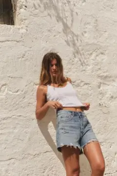 ZARA ザラ HIGH RISE SHORTS ハイライズショートデニムパンツ