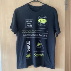NIKE グラフィック Tシャツ ブラック Mサイズのサムネイル