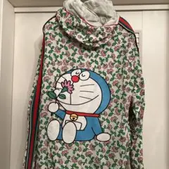 【お値下げ】GUCCI　ドラえもんパーカー【新品未使用】 グッチ×ドラえもん プルオーバーロゴフーディー ベージュ (GUCCI
