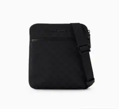 EMPORIO ARMANI ブラックショルダーバッグアルマーニバック