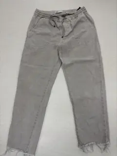 ZARA カジュアルパンツ Mサイズ ベージュのサムネイル