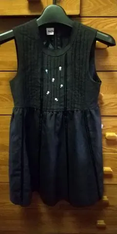 ファミリア 上品ワンピース 黒 花柄