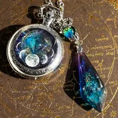 ブラックオパール風 八面体ペンデュラム付き懐中時計｜魔法陣×歯車