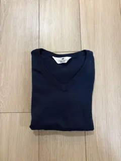 最終価格　H&M キッズ Vネック セーター ネイビー 120-128cm