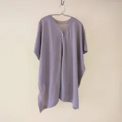 ベージュのボタン付きルーズフィットベストのサムネイル