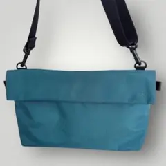 Y'SACCS イザック ショルダーバッグ ナイロン ターコイズブルー コラボ