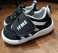 Item thumbnail for item 90c0dd71-a171-45fb-bca9-5600a59a7cfc