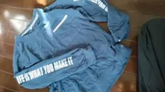 Item thumbnail for item d4ad0195-7e2c-4320-a172-35c76e051b42