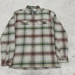 patagonia チェックシャツ
