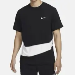 【新品】Nike ブラックTシャツ　Mサイズ　完売品
